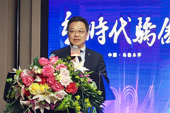 公司策划总监张凯波致辞.png