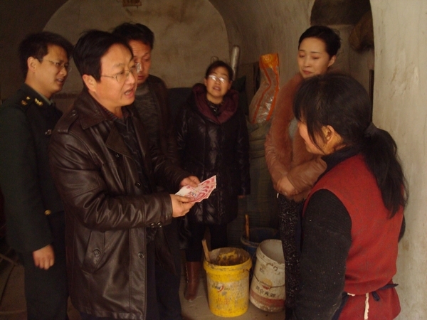 耕耘在节能战线上的一名基层干部——陕西省延安市建筑节能与墙体材料改革办公室主任张超