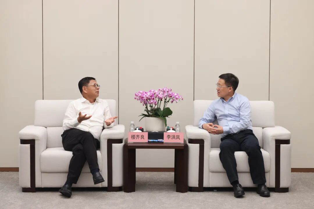 李洪凤、廖家生会见中国中车总经理楼齐良