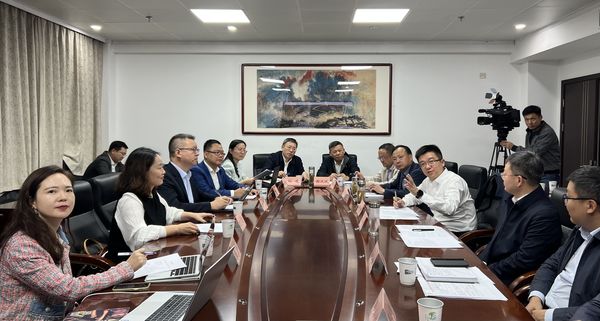 携手打造具有黄山价值的文化IP 何毅与百度移动生态事业群副总裁陈鑫举行工作会谈