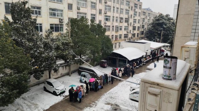 市卫健委高质量完成2024年医师资格考试考生报名资格现场审核工作.png