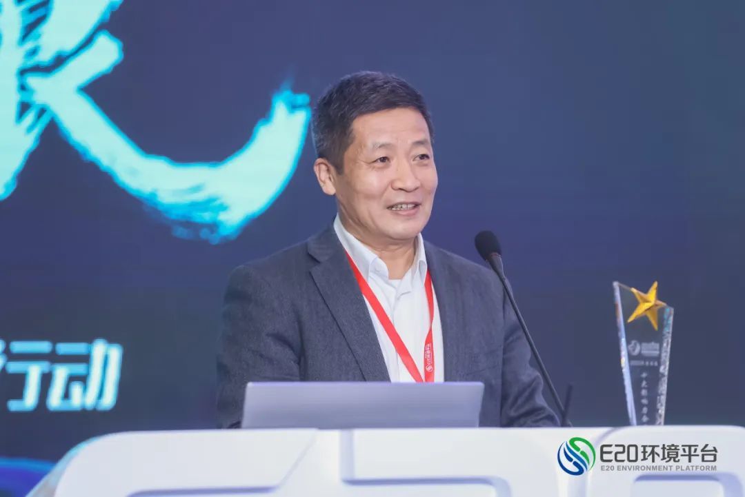 1704421095953640.jpg 640.jpg