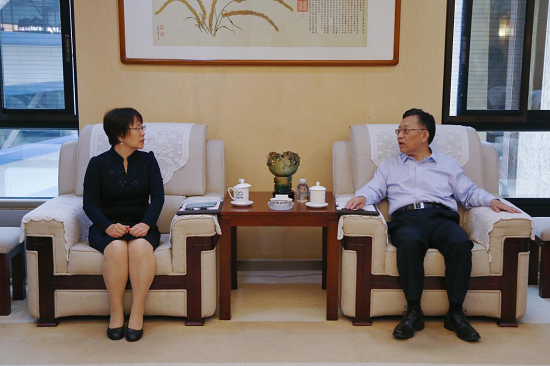 宋鑫会见中国地质大学（北京）党委书记雷涯邻